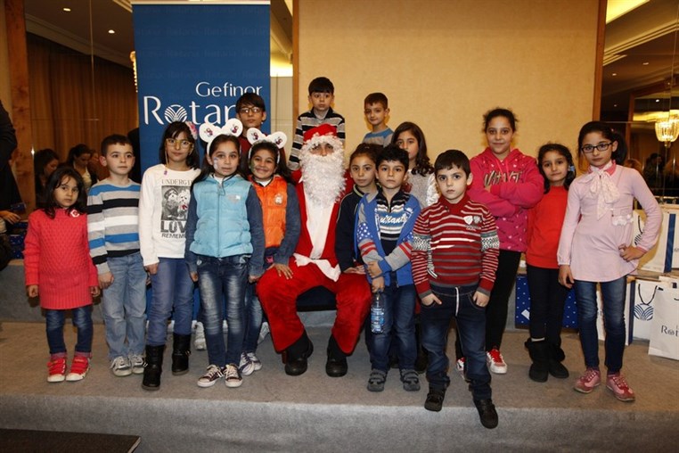 Gefinor Rotana Hotel Honors Lebanese Army and Distributes Gifts to Martyrs’ Children in the Occasion of the Festive Season 